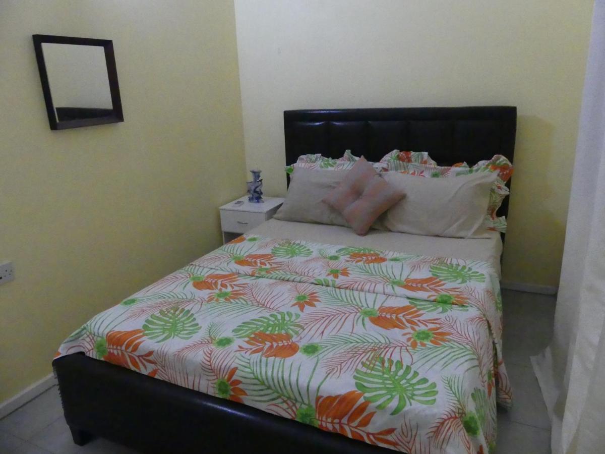 Southern Haven Guesthouse Laborie Ngoại thất bức ảnh