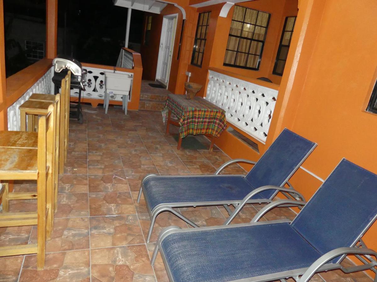 Southern Haven Guesthouse Laborie Ngoại thất bức ảnh