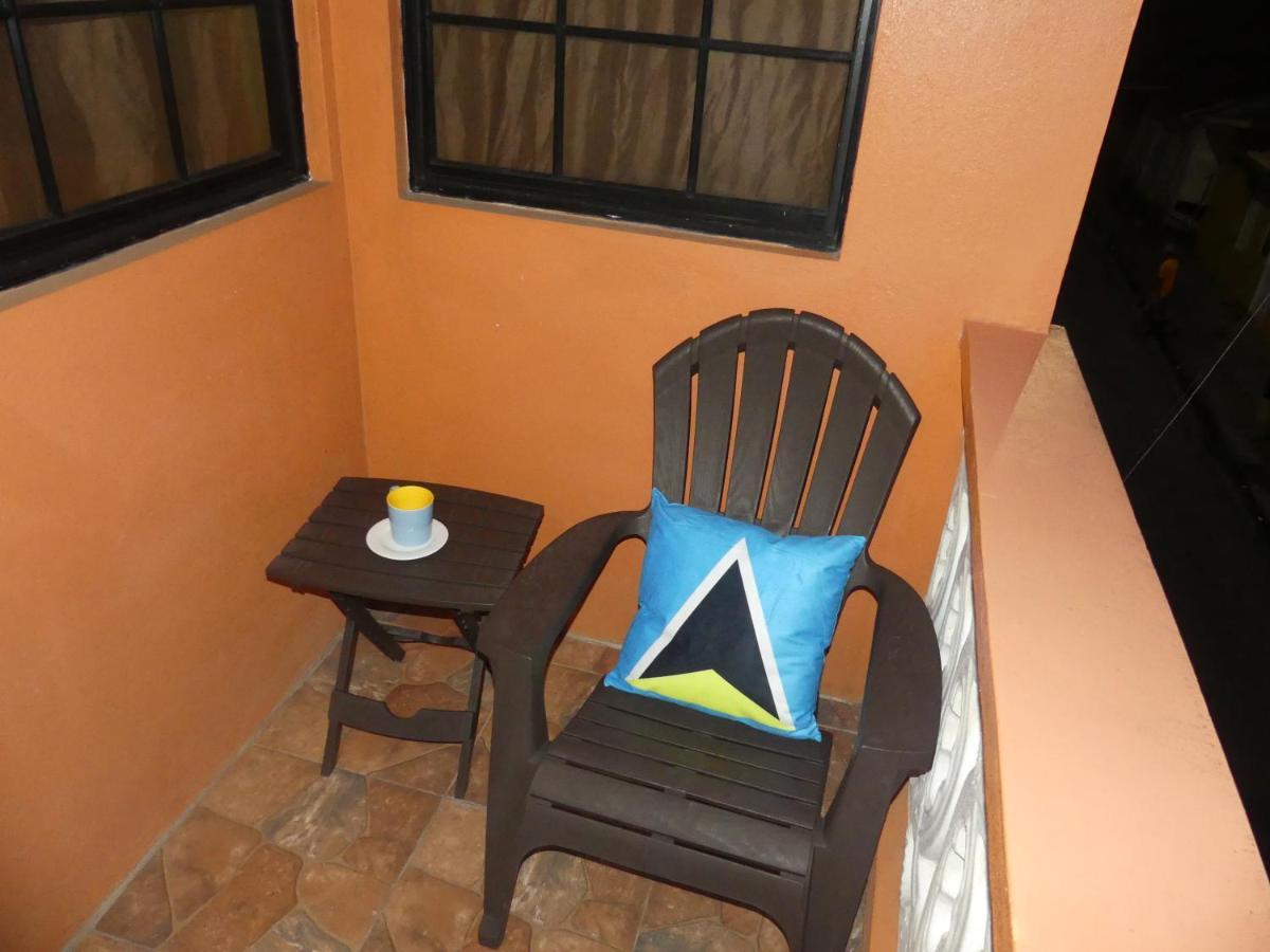 Southern Haven Guesthouse Laborie Ngoại thất bức ảnh